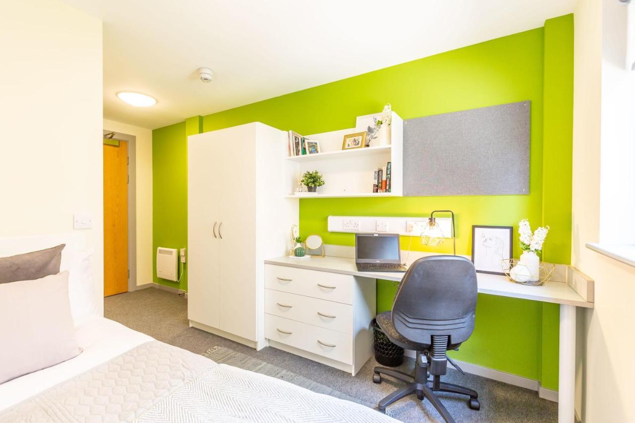 Newton Court Newcastle Ensuite Rooms Нюкасъл ъпон Тайн Екстериор снимка